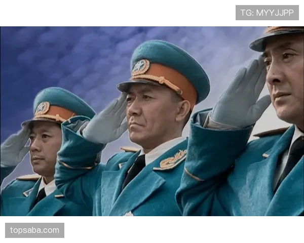 张帅训练完直接啃鸡腿，这自律人设是不是有点绷不住了？